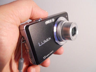 Die Panasonic LUMIX DMC-FS10EG-K Digicam im Test 